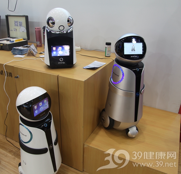 智能健康新紀(jì)元 大森健康管理機(jī)器人閃耀CHINA MED 2017